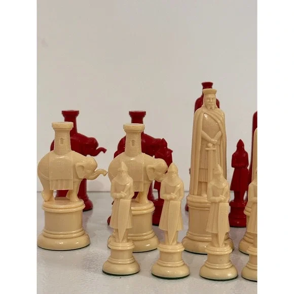 Kingsway Vintage Red & Ivory Chess Pieces Set Complete Royal King Queen Knight - Picture 15 of 16